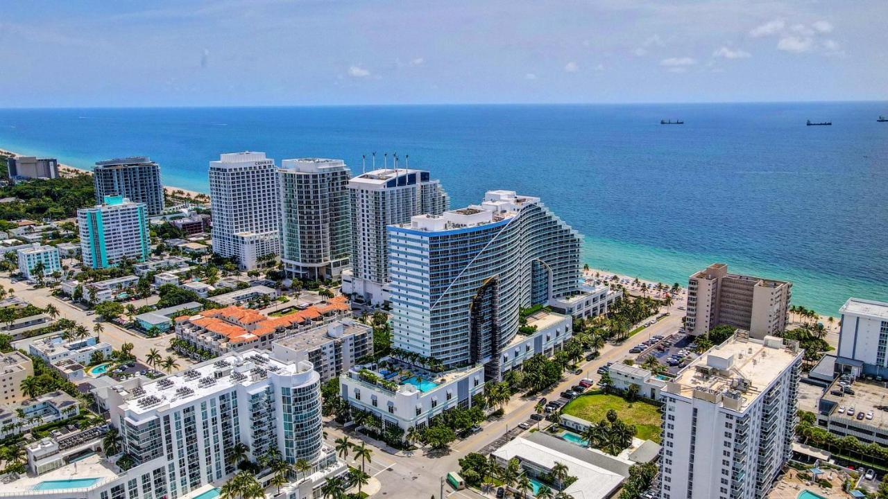 Luxury Corner 1 Bedroom W With Fantastic Intercoastal Views, Pool & Hot Tub Fort Lauderdale